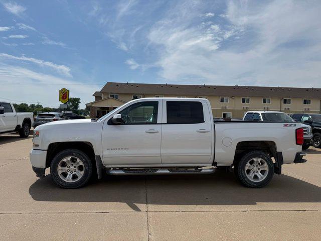 2017 Chevrolet Silverado 1500 2LT