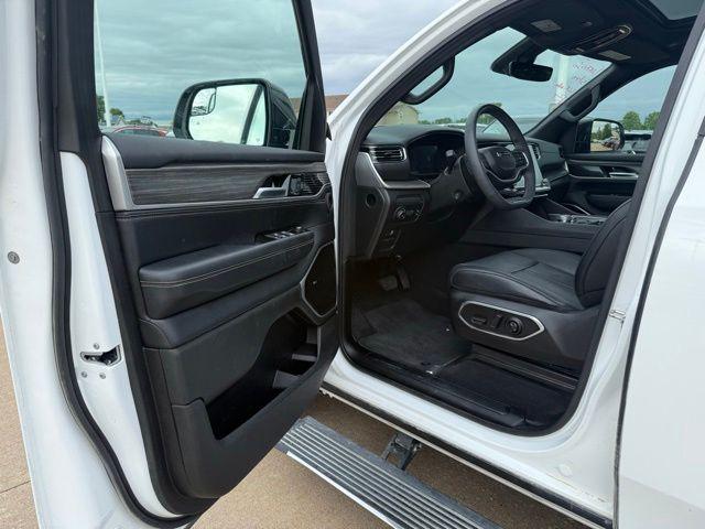 2024 Jeep Wagoneer Series III 4x4