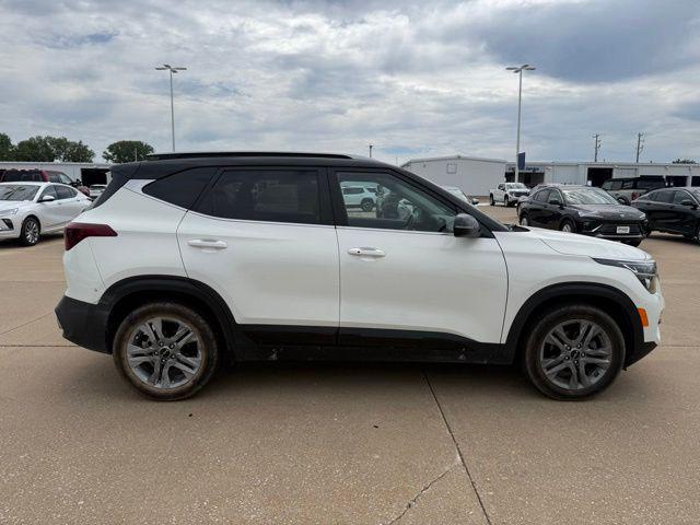 2022 Kia Seltos S