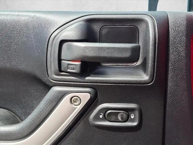 2012 Jeep Wrangler Sahara