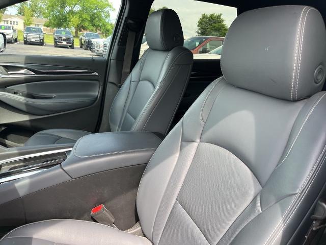 2023 Buick Enclave Essence AWD
