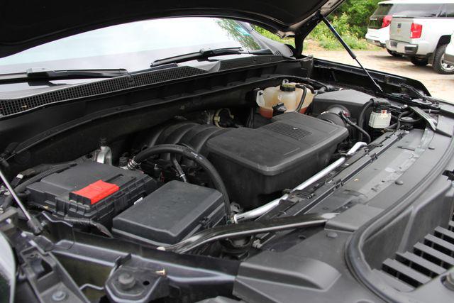 2023 Chevrolet Suburban 4WD Premier
