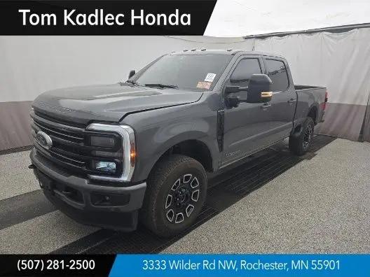 2025 Ford F-350 Platinum for sale in Rochester, MN