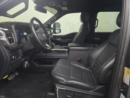 2025 Ford F-350 Platinum
