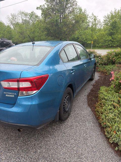 2017 Subaru Impreza 2.0i