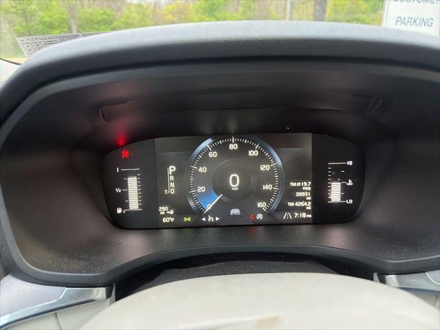2019 Volvo S60 T5 Momentum
