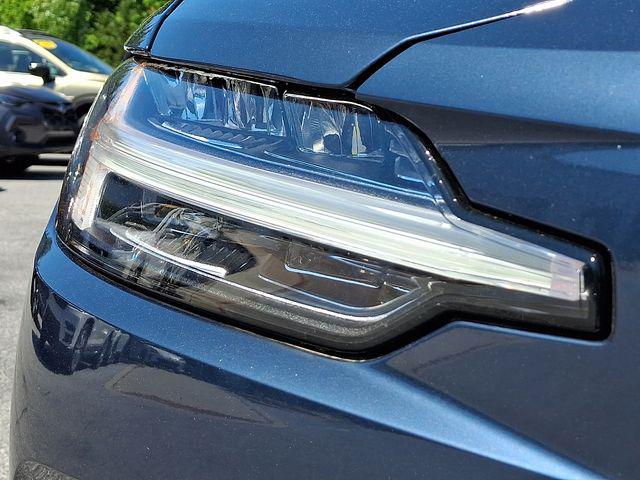 2019 Volvo S60 T5 Momentum