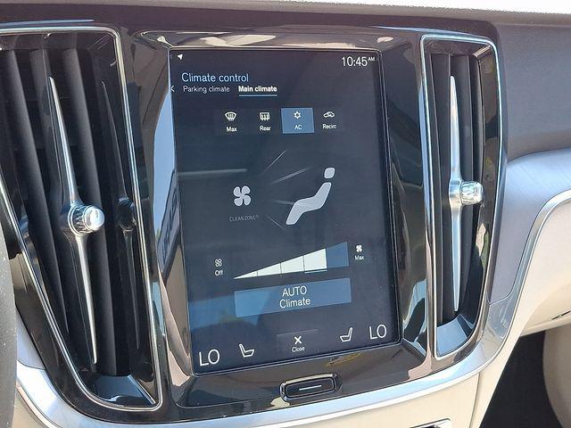 2019 Volvo S60 T5 Momentum
