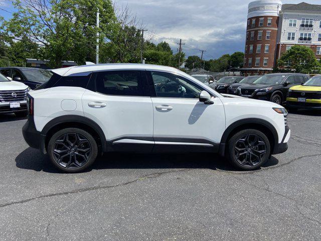 2025 Nissan Kicks SR Intelligent AWD