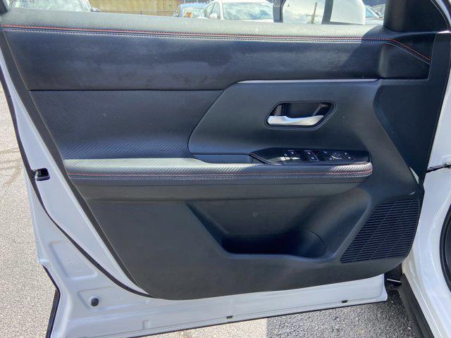 2025 Nissan Kicks SR Intelligent AWD