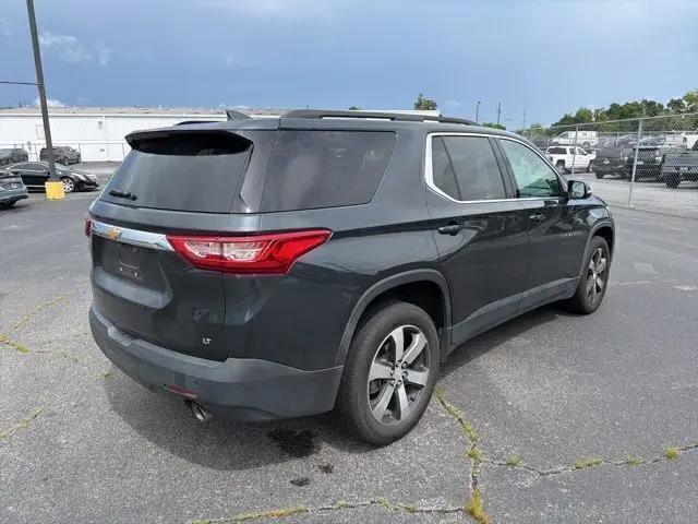 2021 Chevrolet Traverse FWD LT Leather