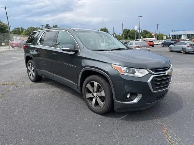 2021 Chevrolet Traverse FWD LT Leather