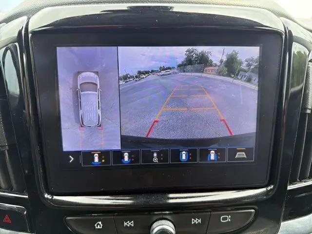 2021 Chevrolet Traverse FWD LT Leather