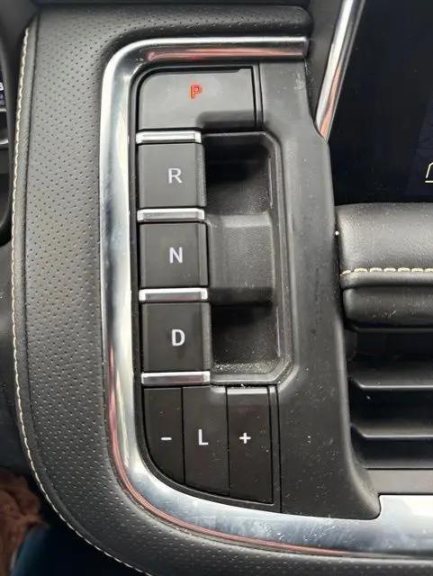 2024 GMC Yukon XL 2WD SLT