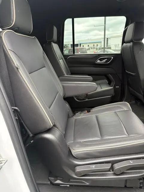 2024 GMC Yukon XL 2WD SLT