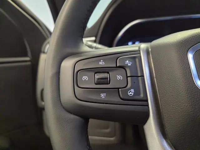 2024 GMC Yukon XL 2WD SLT