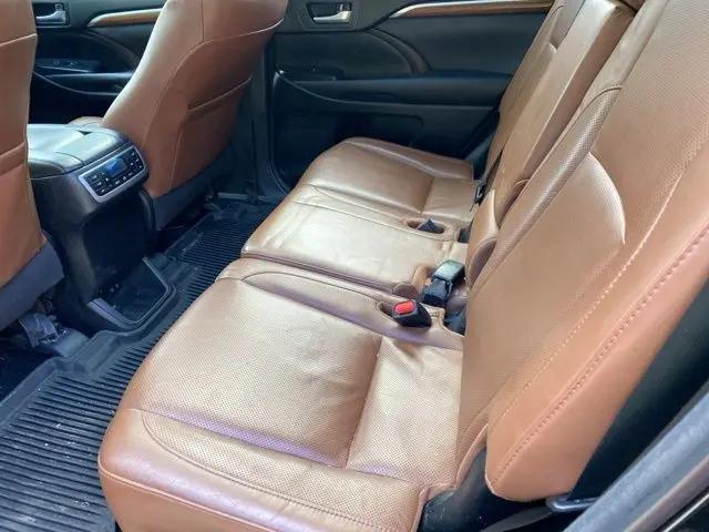 2017 Toyota Highlander Limited