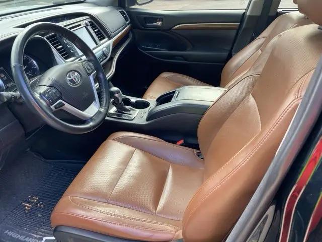 2017 Toyota Highlander Limited