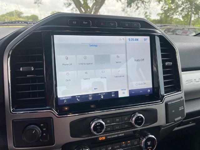 2022 Ford F-350 LARIAT