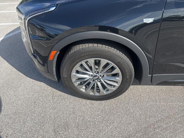 2025 Cadillac XT4 FWD Premium Luxury
