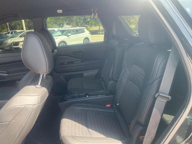 2025 Nissan Pathfinder Rock Creek 4WD