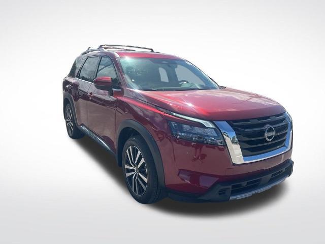 2025 Nissan Pathfinder Platinum FWD