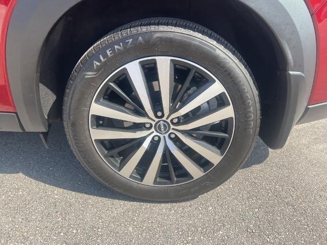 2025 Nissan Pathfinder Platinum FWD
