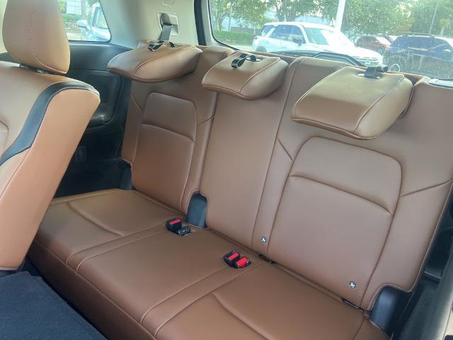 2025 Nissan Pathfinder Platinum FWD
