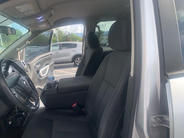 2018 Nissan Titan SV