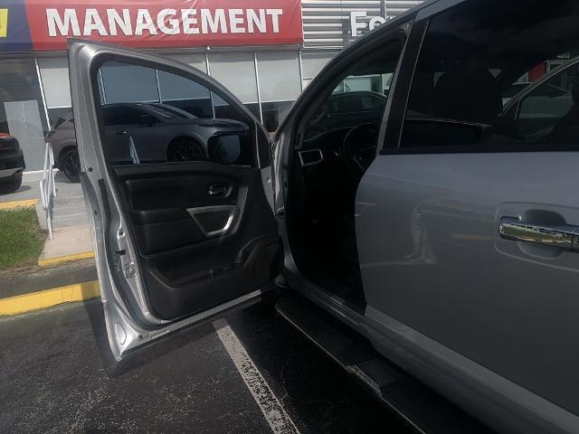 2018 Nissan Titan SV