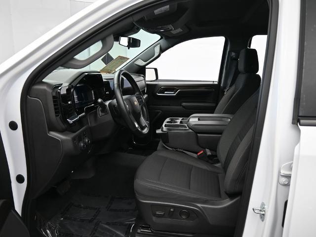 2023 Chevrolet Silverado 1500 2WD Crew Cab Short Bed LT