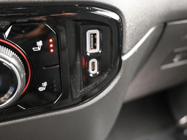2023 Chevrolet Silverado 1500 2WD Crew Cab Short Bed LT