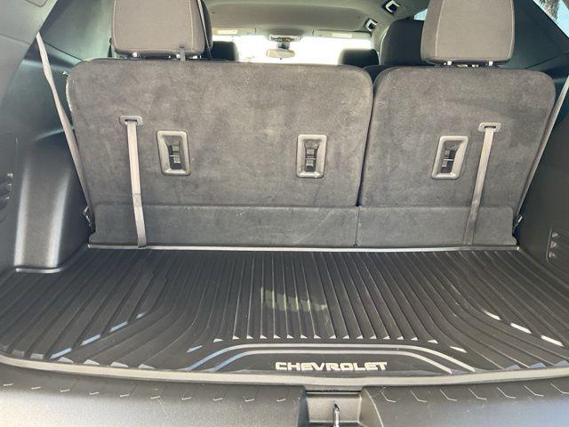 2023 Chevrolet Traverse FWD LT Cloth