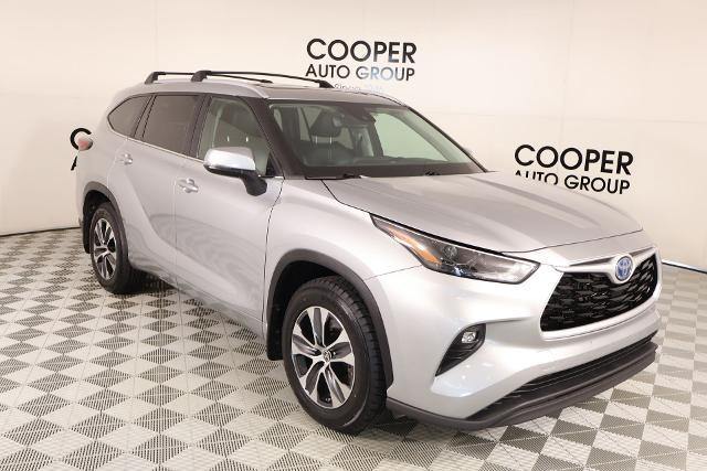 2023 Toyota Highlander Hybrid XLE for sale in Yukon, OK