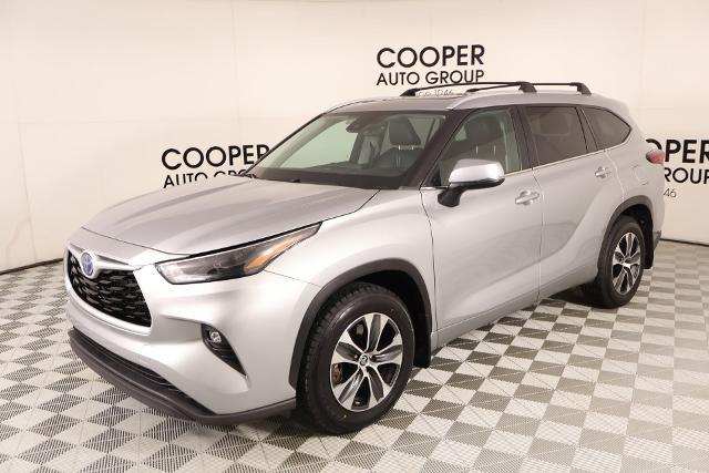 2023 Toyota Highlander Hybrid XLE