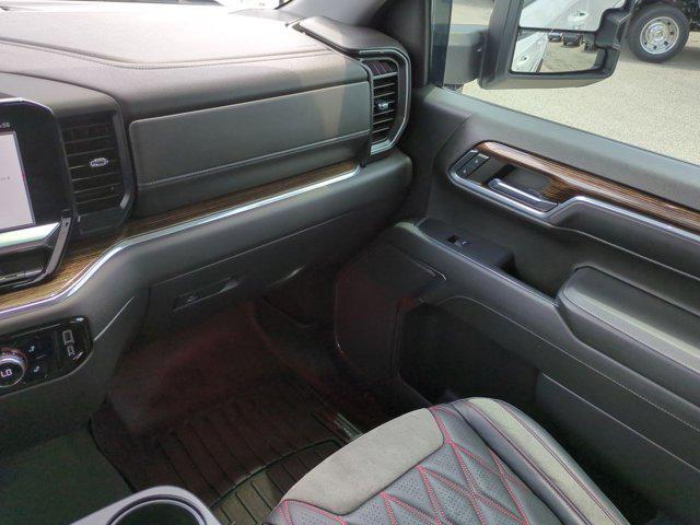 2024 GMC Sierra 1500 4WD Crew Cab Short Box Elevation with 3SB