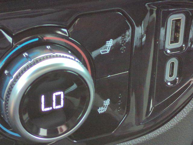 2024 GMC Sierra 1500 4WD Crew Cab Short Box Elevation with 3SB
