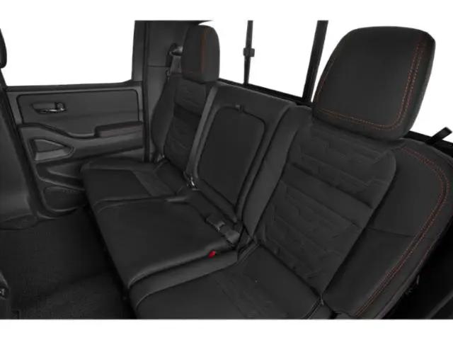 2023 Nissan Frontier Crew Cab PRO-4X 4x4