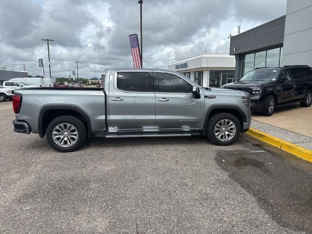 2025 GMC Sierra 1500 4WD Crew Cab Short Box Denali