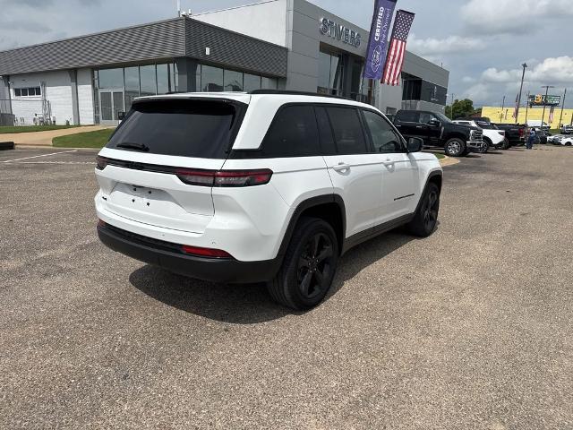 2023 Jeep Grand Cherokee Altitude 4x4