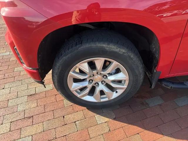 2020 Chevrolet Silverado 1500 4WD Double Cab Standard Bed Custom