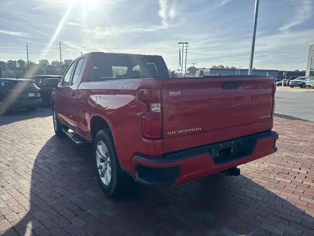 2020 Chevrolet Silverado 1500 4WD Double Cab Standard Bed Custom