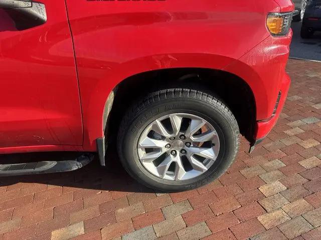 2020 Chevrolet Silverado 1500 4WD Double Cab Standard Bed Custom