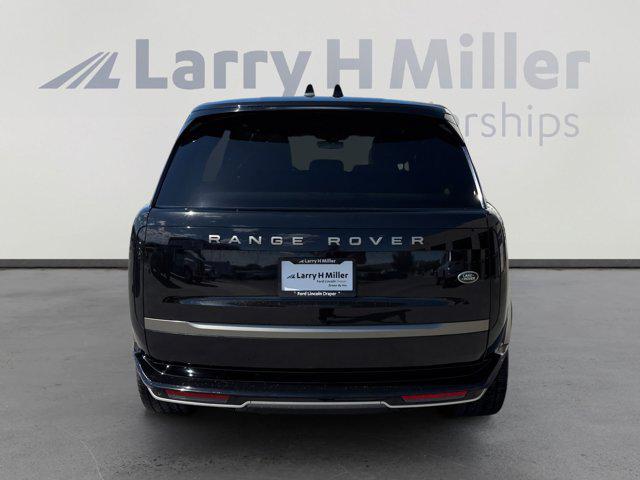 2023 Land Rover Range Rover P530 SE