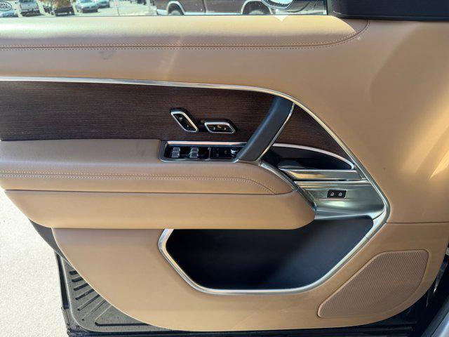 2023 Land Rover Range Rover P530 SE