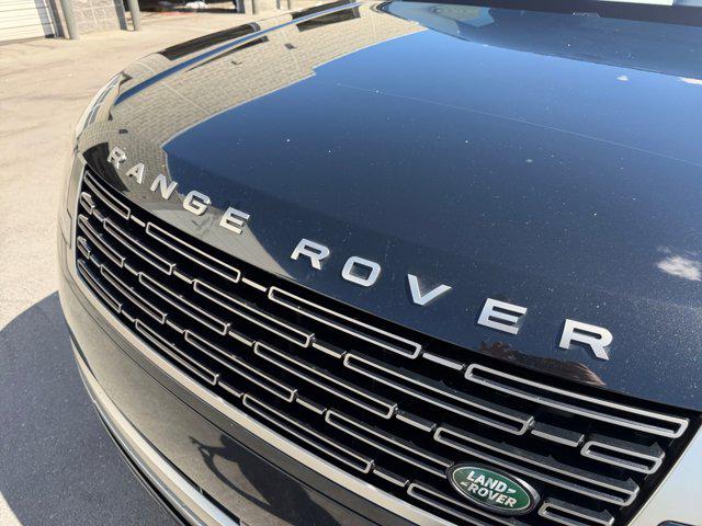 2023 Land Rover Range Rover P530 SE