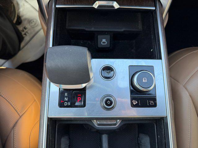 2023 Land Rover Range Rover P530 SE