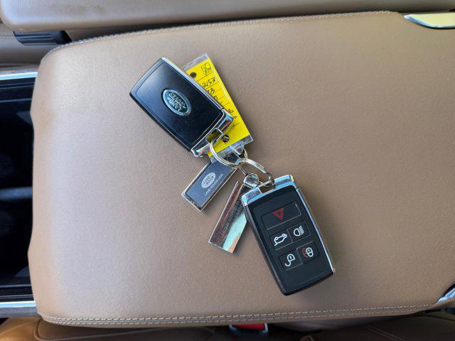 2023 Land Rover Range Rover P530 SE