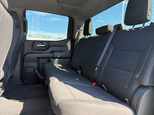 2023 Chevrolet Silverado 1500 4WD Crew Cab Short Bed Custom