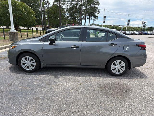 2021 Nissan Versa S Xtronic CVT